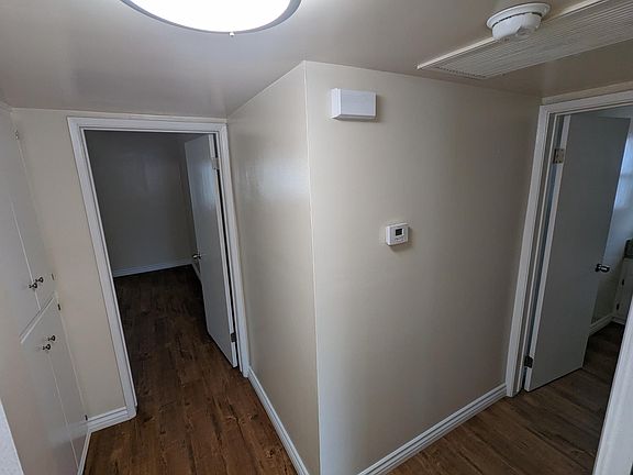 5th image of 501 S Eucalyptus Ave APT 4