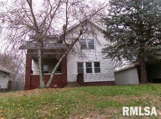 1410 N Douglas St, Peoria, IL 61606