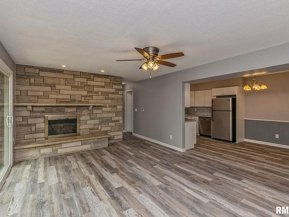 4th image of 3626 38th St APT 12