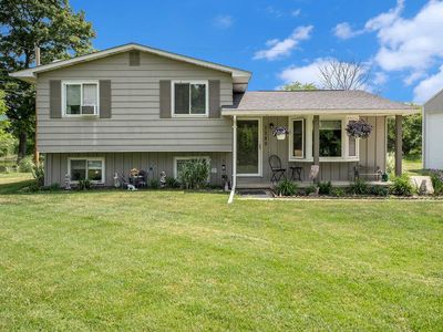 1289 E Rose Center Rd, Holly, MI, 48442