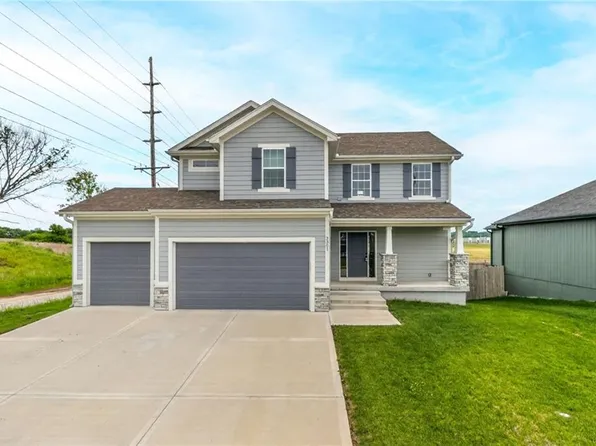 2301 S Eagle Ct, Independence, MO 64057
