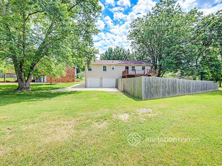 108 Redondo Ct S — Photo 31