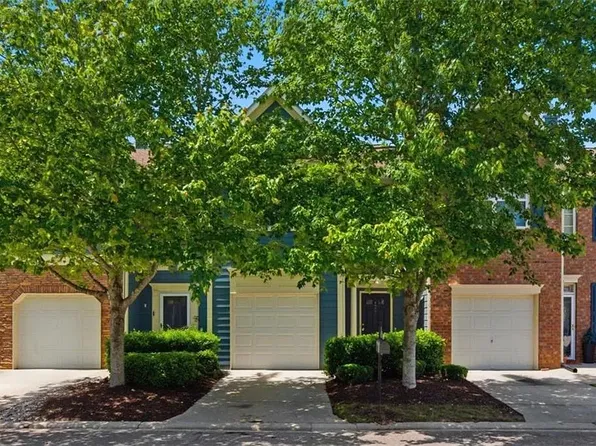 6411 Silvertide Way, Flowery Branch, GA 30542