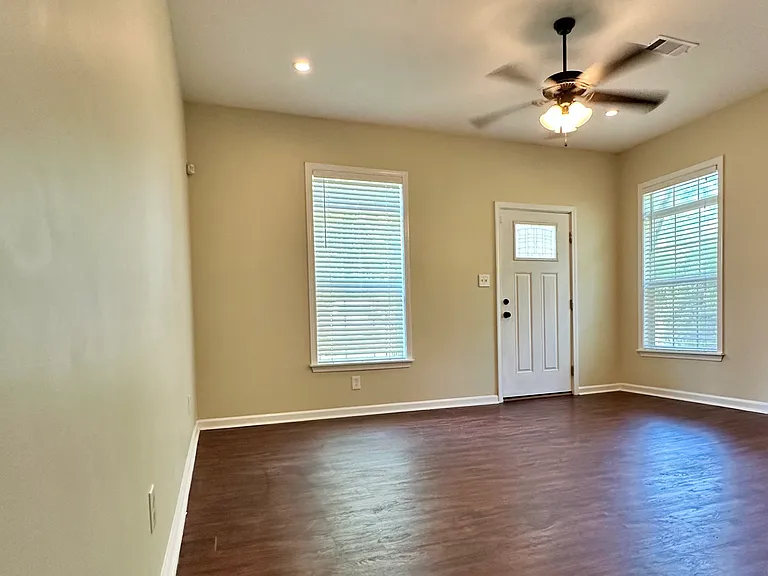4346 Council Cir #4346 — Photo 6