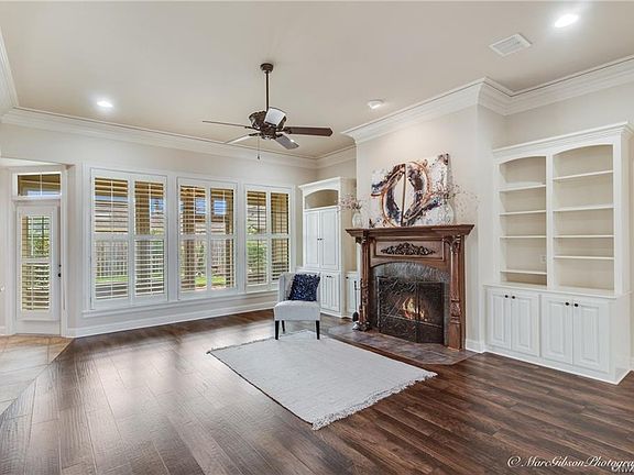 3rd image of 10417 Keysburg Ct