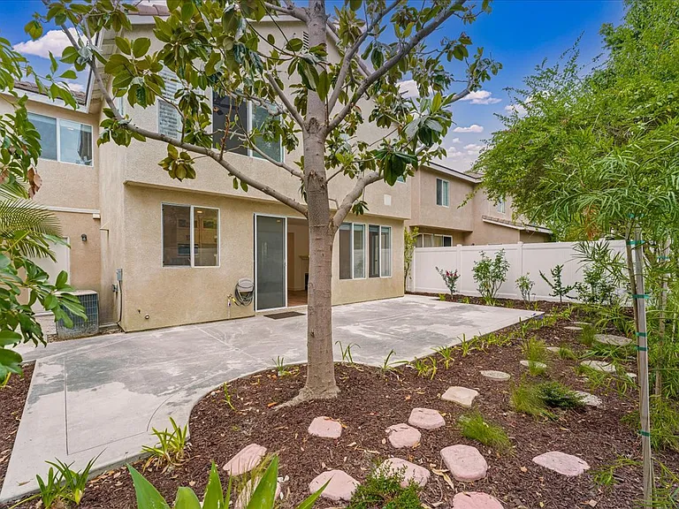 14 Gala Ct — Photo 5