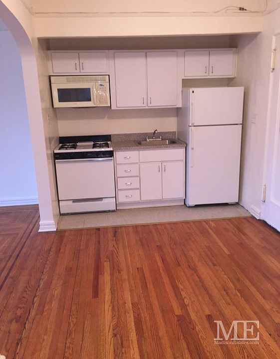 2nd image of 252 74th St APT A2