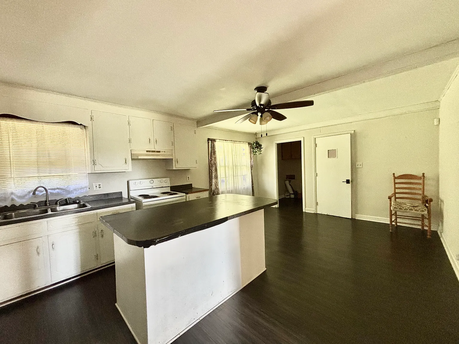 4 bed, 1450 sqft, $1,280 — Photo 4