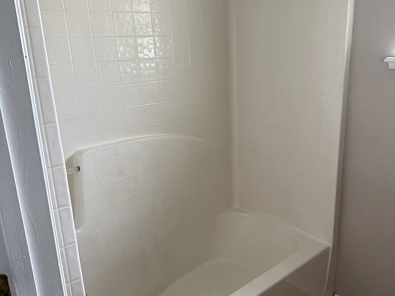 255 Lobelia Dr — Photo 14