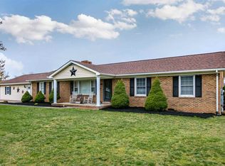 2562 E Side Hwy, Crimora, VA 24431