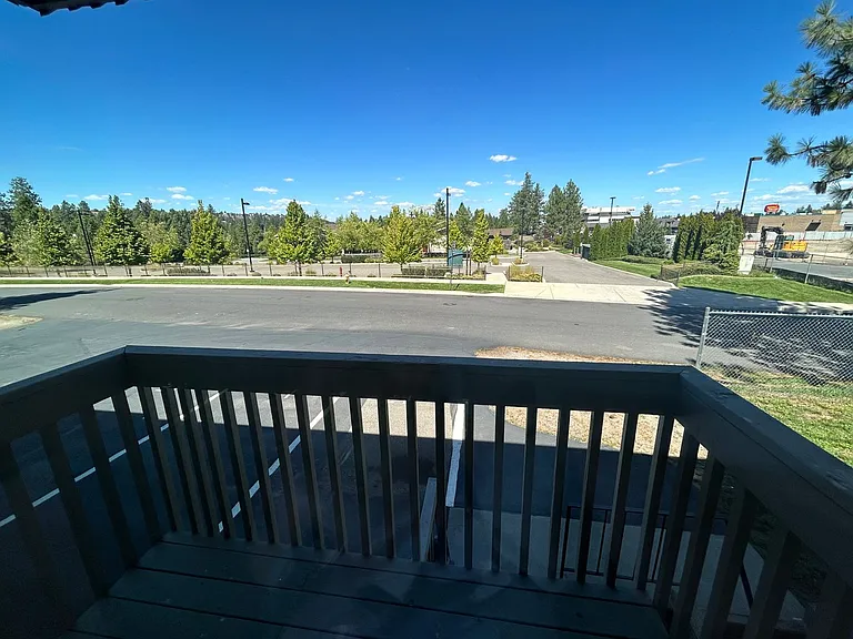 Greenwood Apartments — Photo 46