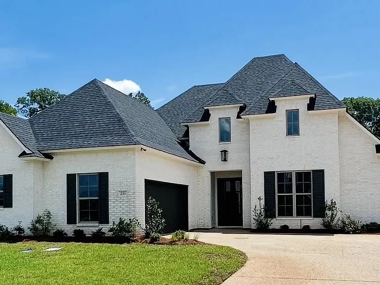 231 Conti Way — Photo 2