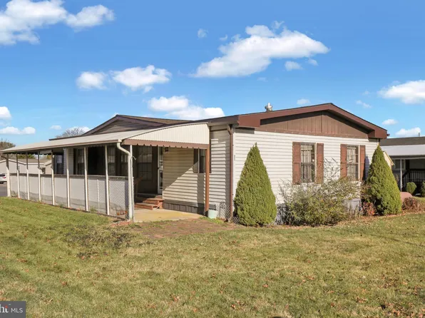 105 Palm City Park, Annville, PA 17003