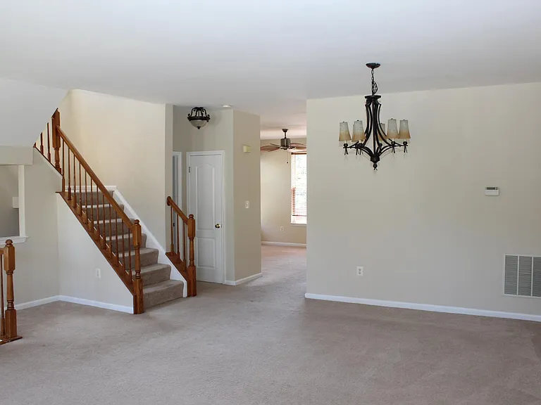 1729 Stuart Pointe Ln — Photo 14