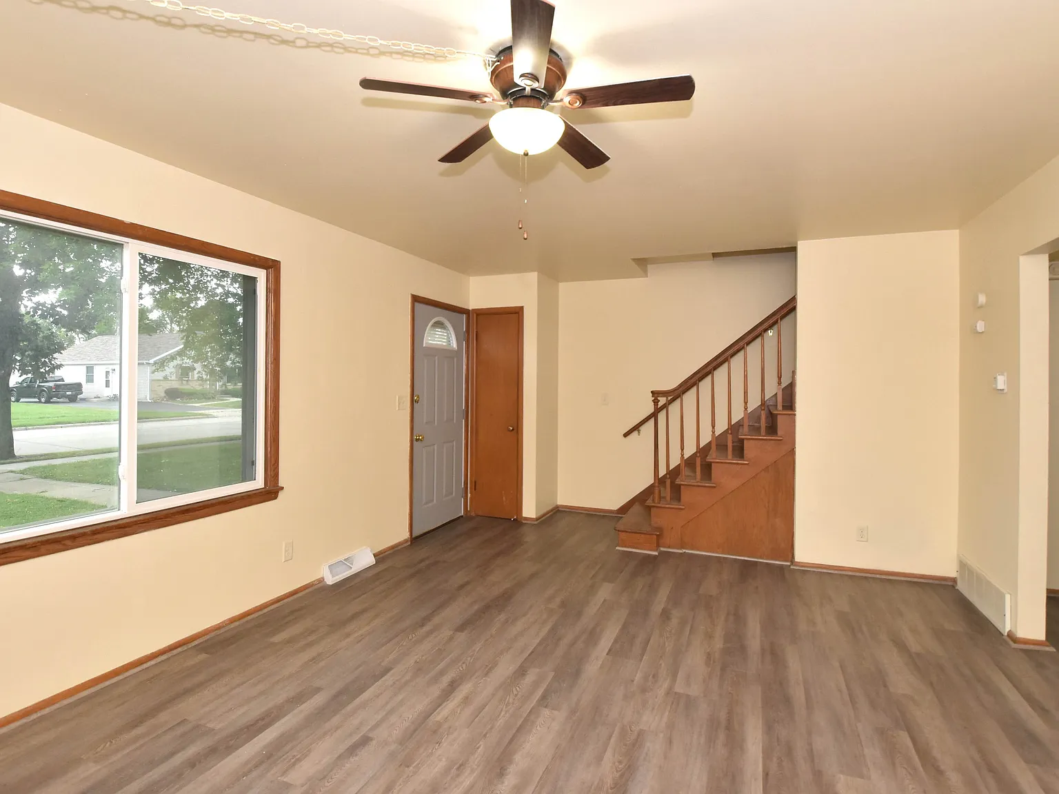 3 bed, 1.5 bath, 1100 sqft, $1,750 — Photo 4