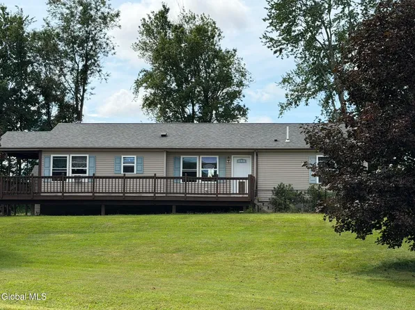 2802 County Highway 107, Broadalbin, NY 12010