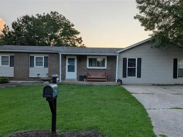 171 Green Acres Dr, Old Monroe, MO 63369