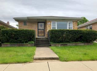 6713 W Higgins Ave, Chicago, IL 60656