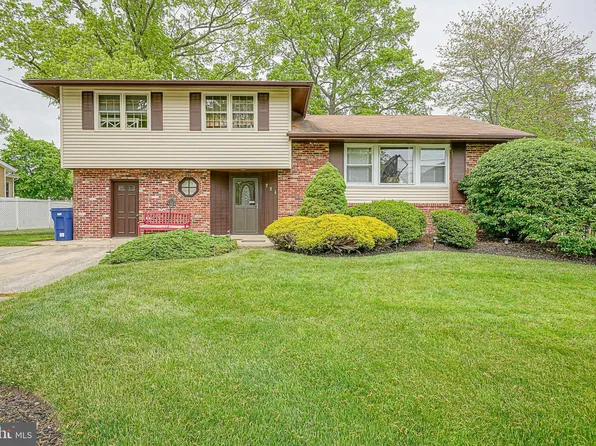 904 Orlando Rd, Cherry Hill, NJ 08034