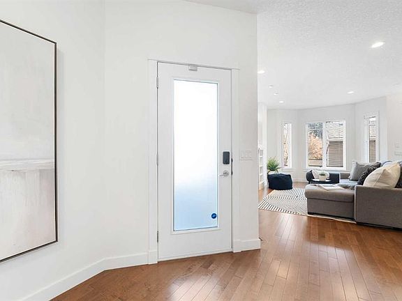 5th image of 1930 W 35th St SW #2