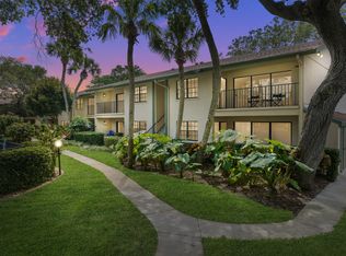 910 E Causeway Blvd APT B12, Vero Beach, FL 32963