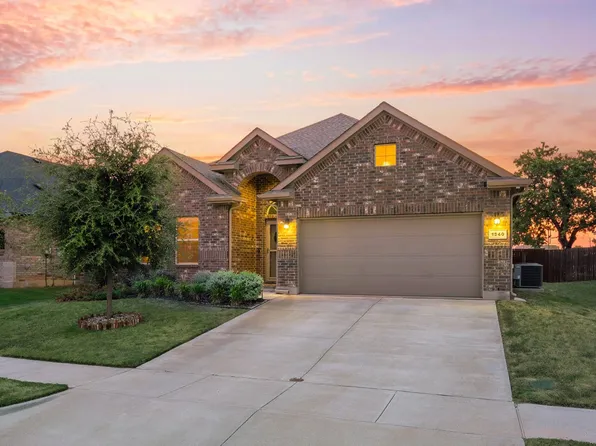 1540 Seabiscuit Dr, Granbury, TX 76049