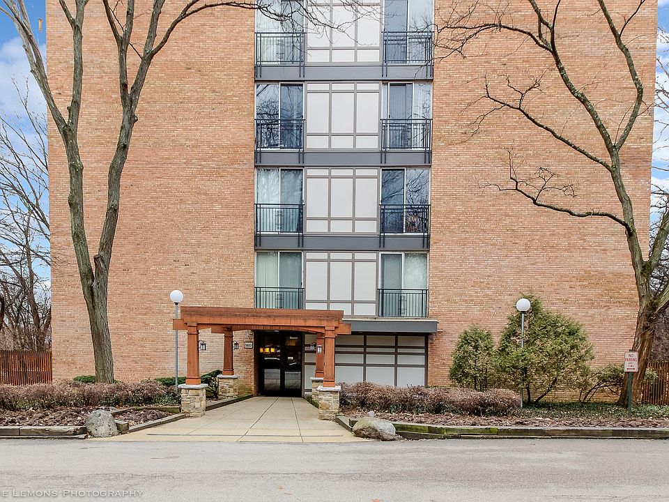 1st image of 5800 Oakwood Dr Unit 4E