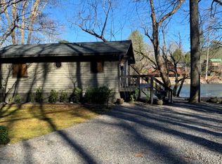 353 Underwood Hill Rd, Murphy, NC 28906