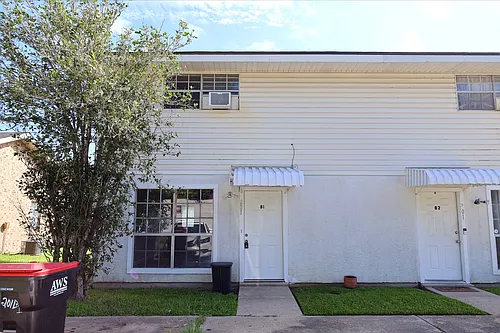 201 Al Pearson Dr #B Photo 1