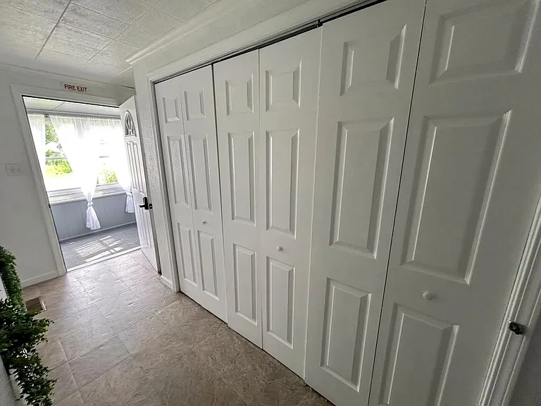 766 Harding Ave — Photo 10