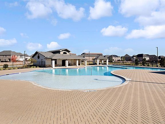 8214 Copper Way Elevation Image 5