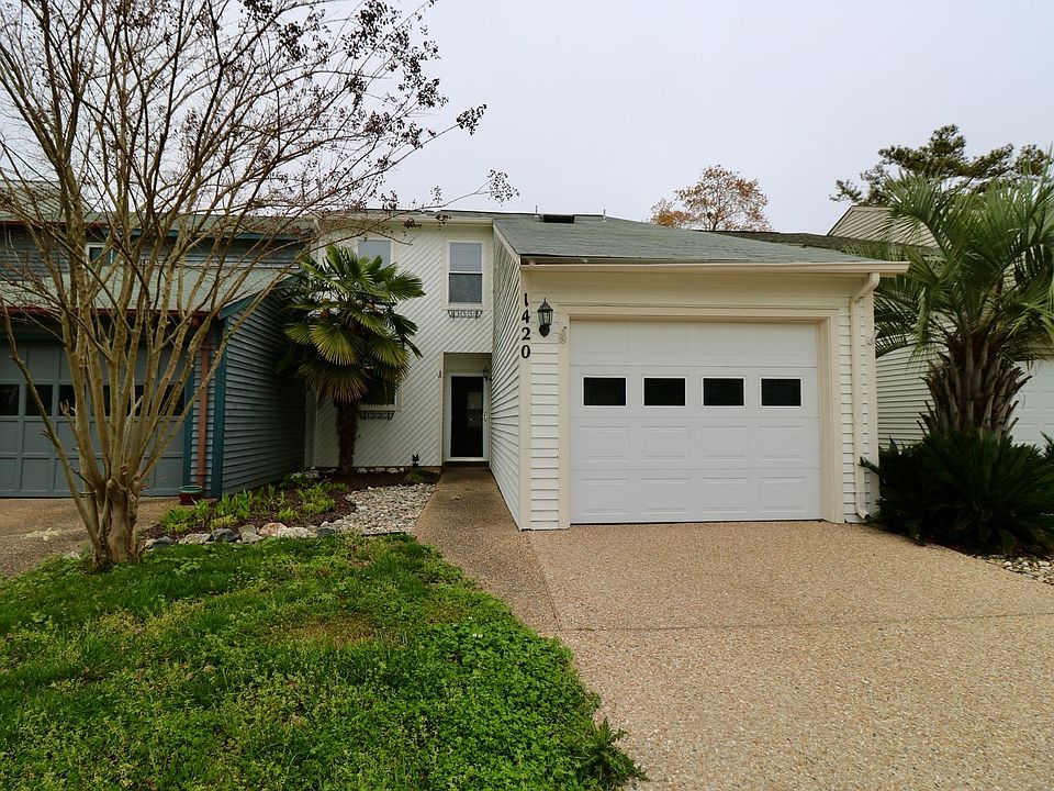 1st image of 1420 Preserve Dr