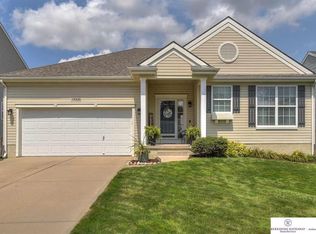 18920 Howe St, Omaha, NE 68130