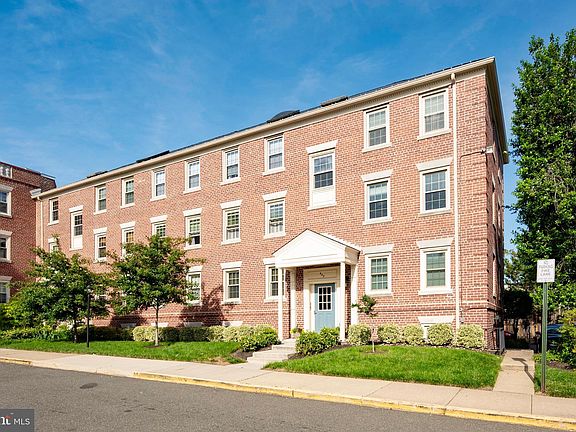 3rd image of 509 Bashford Ln APT 2