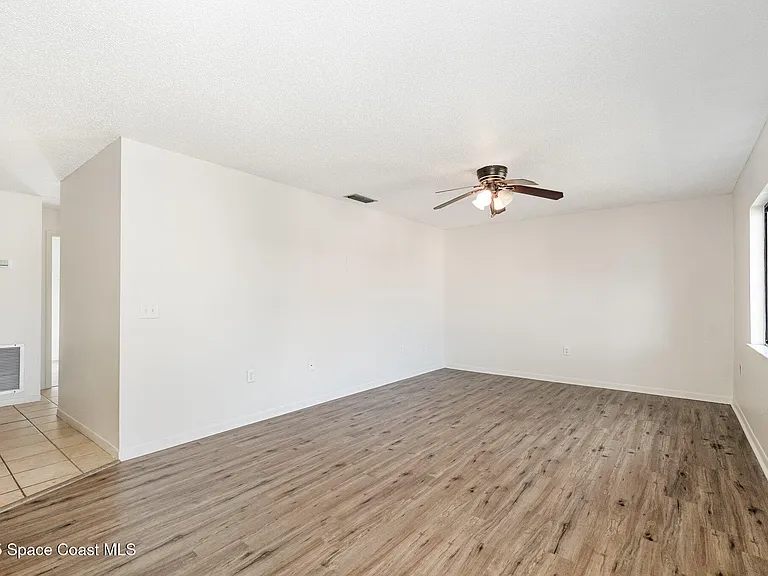 228 San Paulo Cir #1 — Photo 4