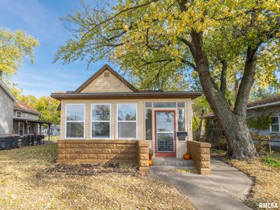 1012 S 3rd St, Pekin, IL, 61554
