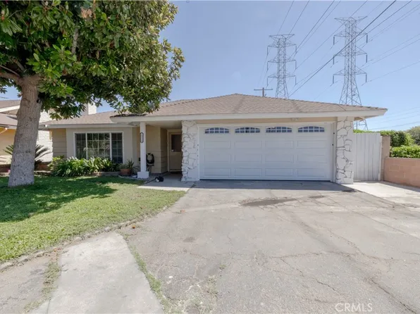 13524 Chase St, Pacoima, CA 91331