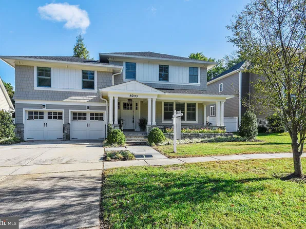 8703 Bradmoor Dr, Bethesda, MD 20817