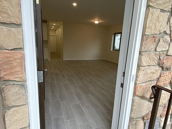 3rd image of 39 Belfield Ave #A