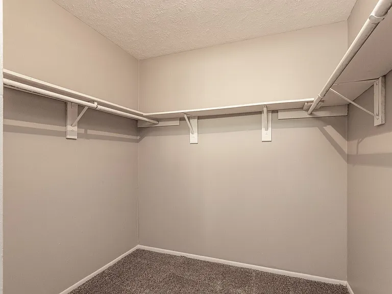 New Towne West Apartments — Photo 16