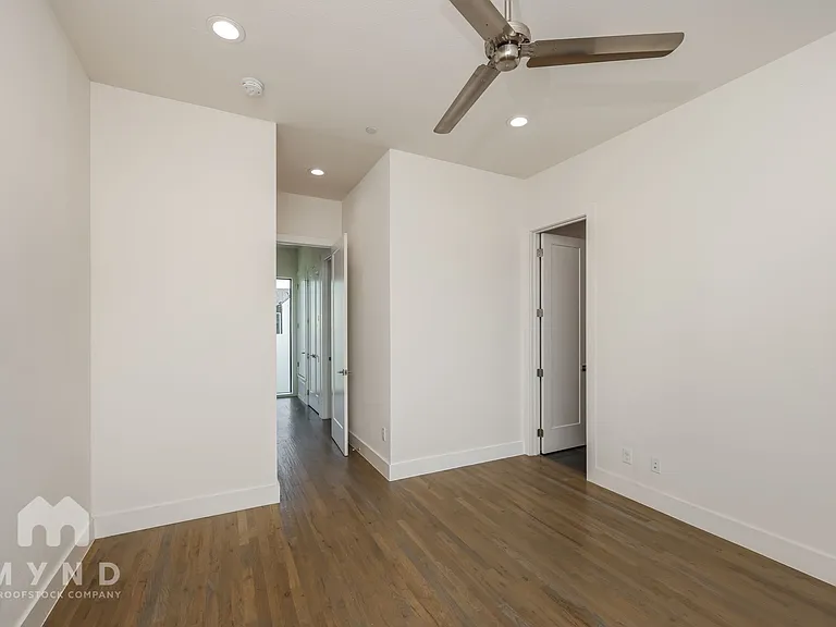 4515 Cabell Dr #102 — Photo 11