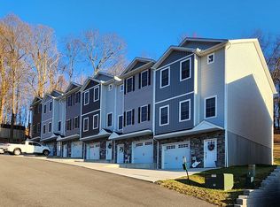 34 Misty Ln, Fairmont, WV 26554