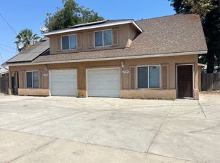 306 E Ivy St #B, Hanford, CA 93230