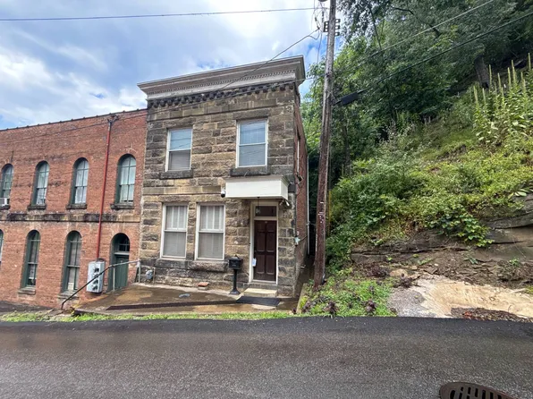 101 N Hill Rd, Sutton, WV 26601