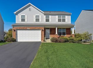 90 Gala Dr, Mundelein, IL 60060