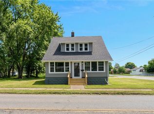 533 12th St, Campbell, OH