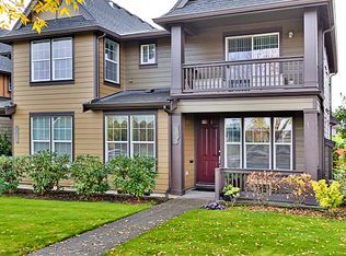 7132 NE Cherry Dr, Hillsboro, OR 97124