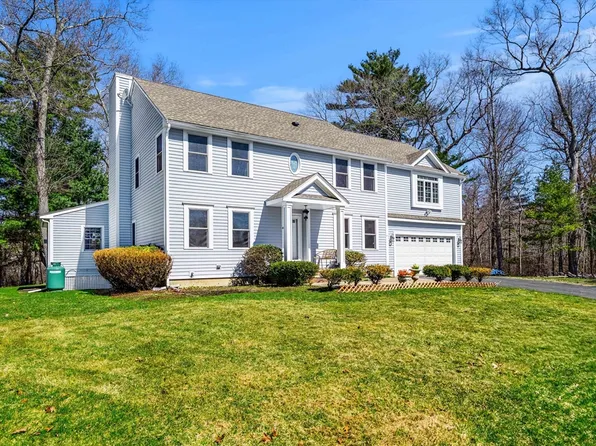 4 Balsam Dr, Beverly, MA 01915