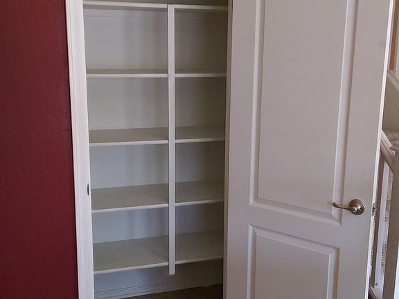 4th image of 10917 W College Dr