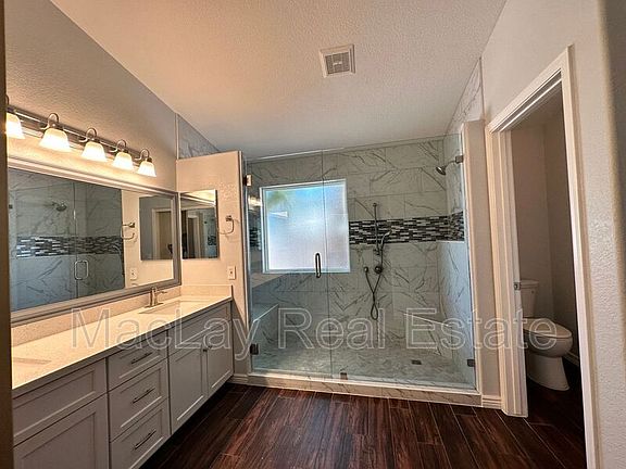 3rd image of 491 E Palomino Dr